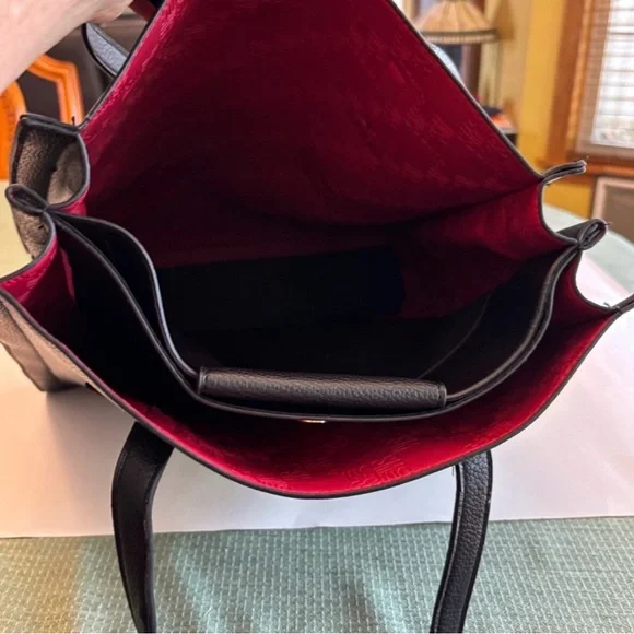 Steve Madden Black Tote with Gold Monogram - Picture 5 of 6